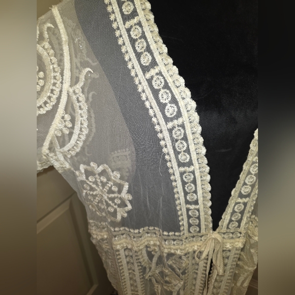 Coco & Shay Embroidered Lace Kimono Duster Swim Coverup 1x/2x - Picture 8 of 10